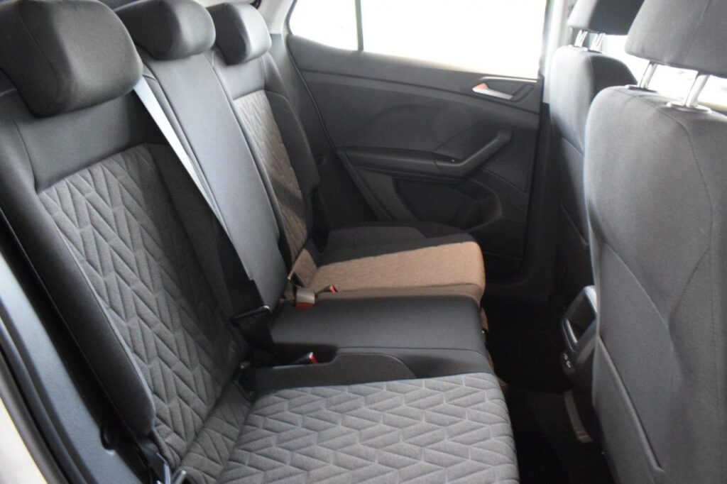 webc vehicle 350066 430947786 008.jpg