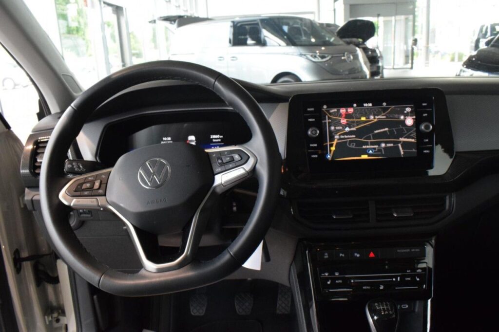 webc vehicle 350066 430947786 010.jpg