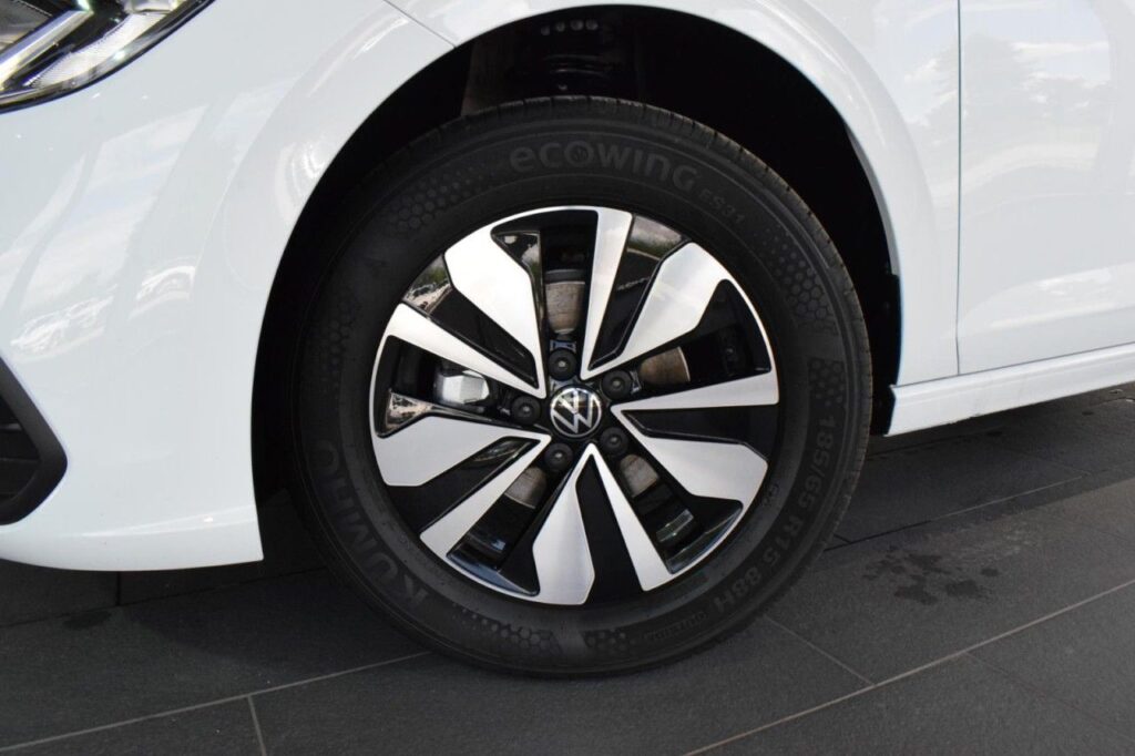 webc vehicle 359760 431309425 017.jpg