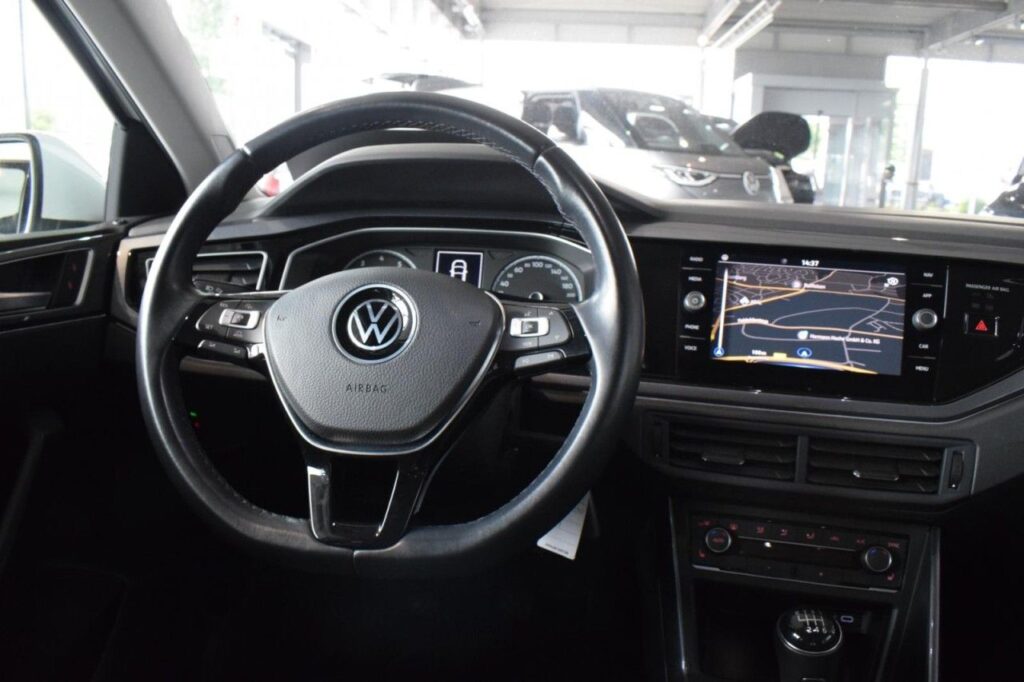 webc vehicle 367028 431589658 010.jpg