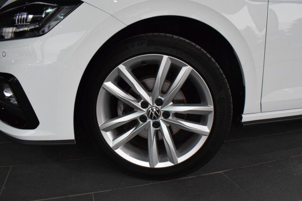 webc vehicle 367028 431589658 017.jpg