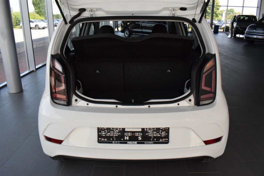 Volkswagen up! Exposé-Bild 6