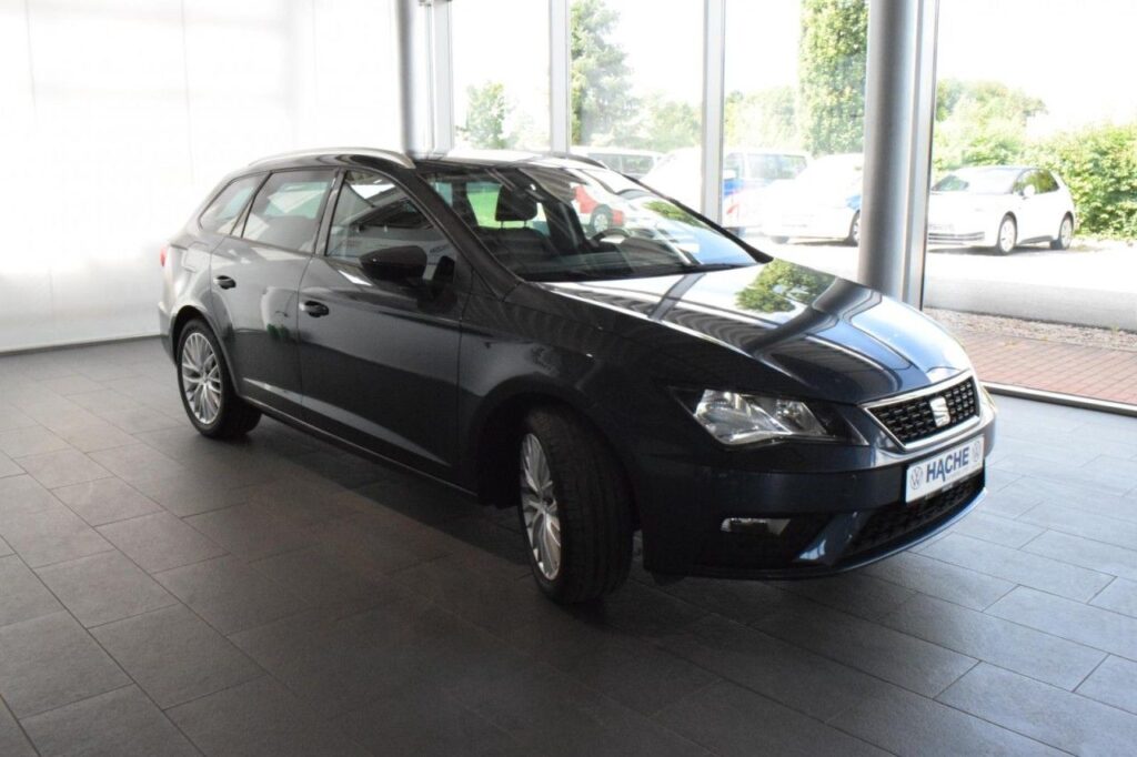 Seat Leon Exposé-Bild 2