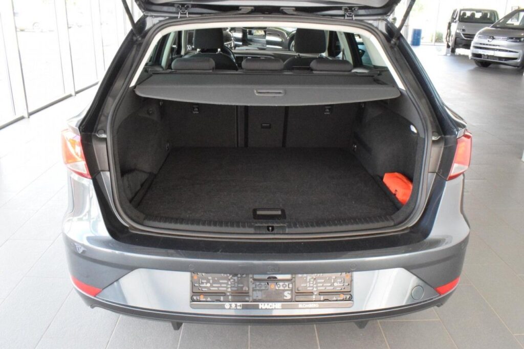 Seat Leon Exposé-Bild 6