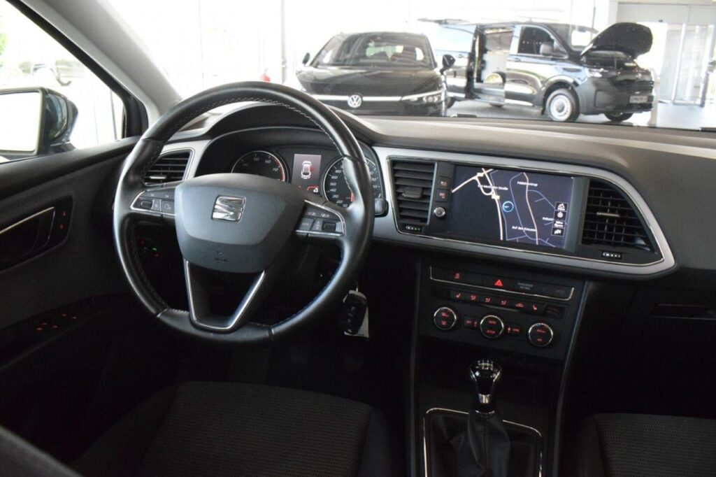 Seat Leon Exposé-Bild 10