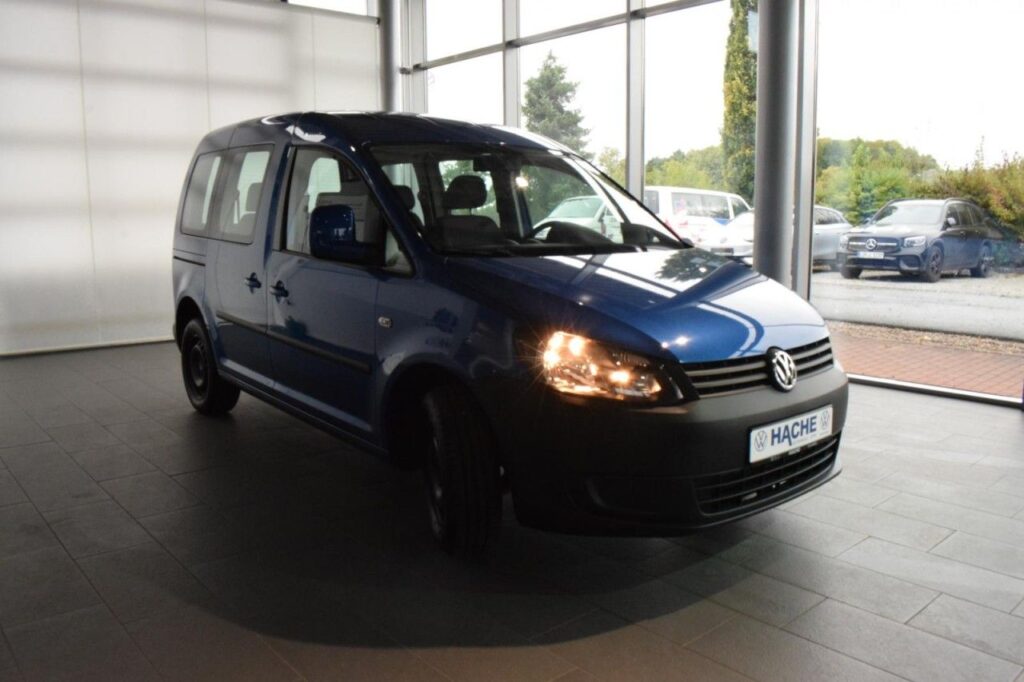 Volkswagen Caddy Exposé-Bild 2