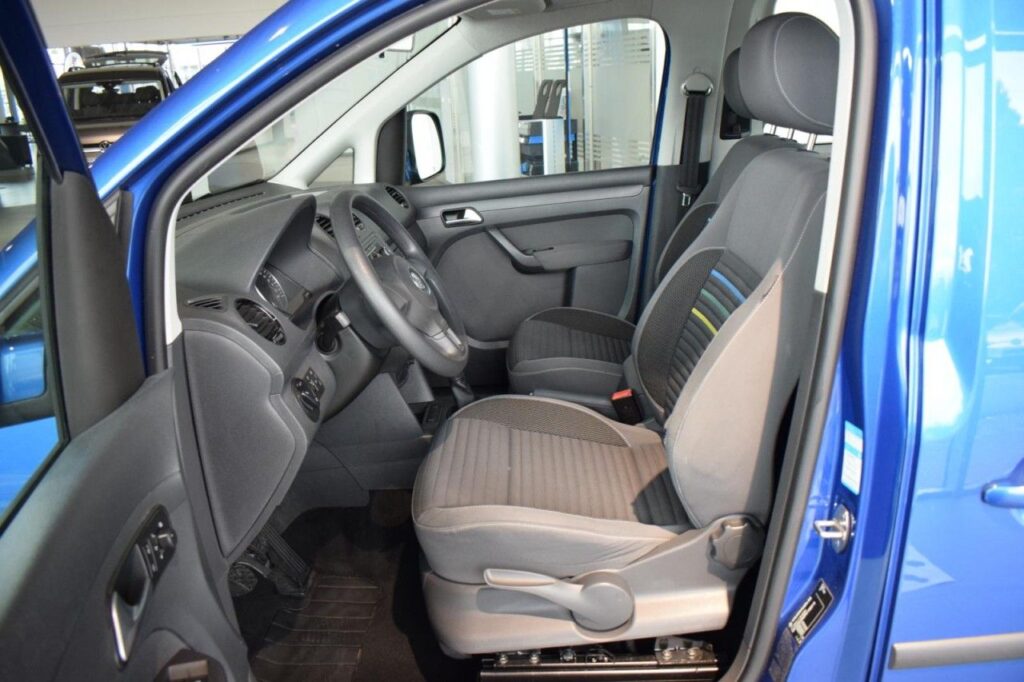Volkswagen Caddy Exposé-Bild 7