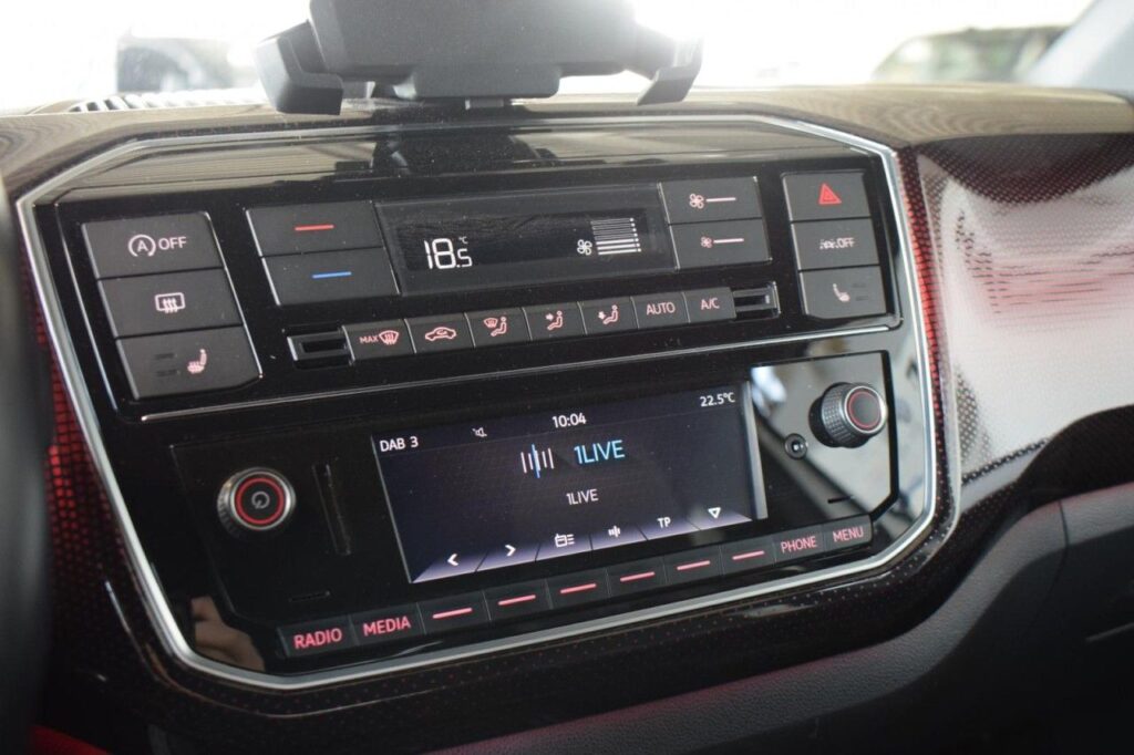 webc vehicle 392672 432531358 014.jpg