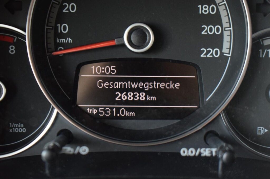 webc vehicle 392672 432531358 016.jpg