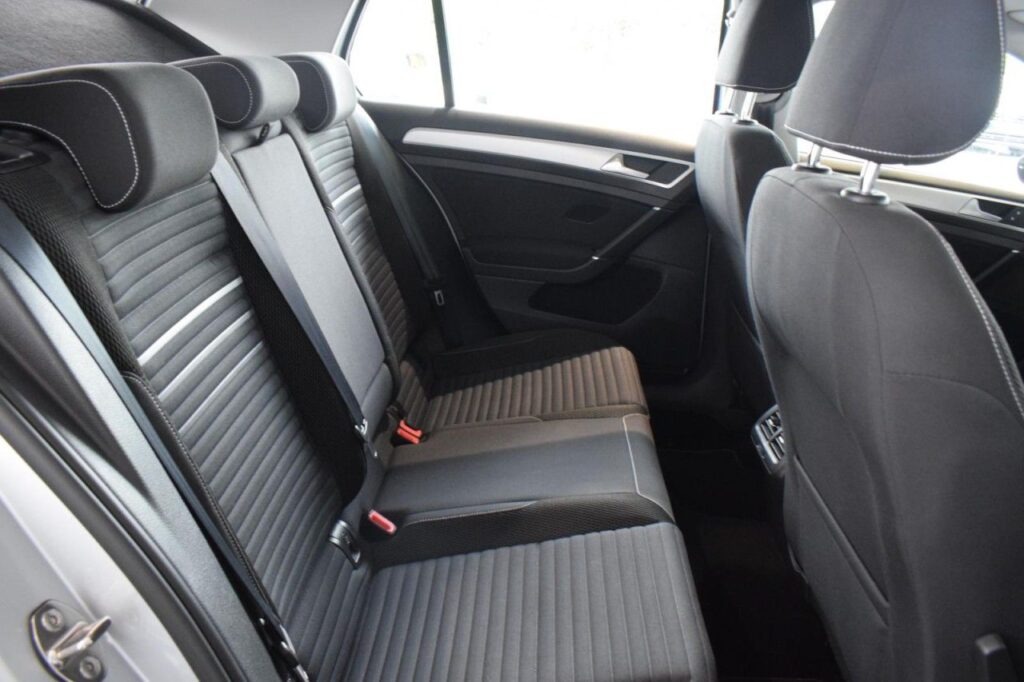 webc vehicle 392674 432531365 008.jpg