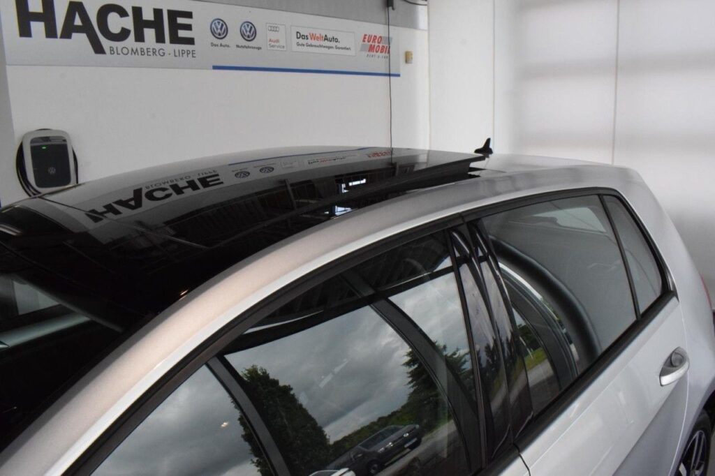 webc vehicle 392674 432531365 018.jpg