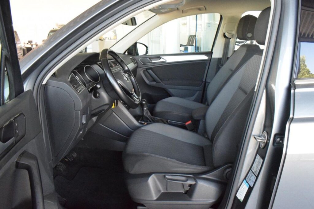Volkswagen Tiguan Exposé-Bild 7