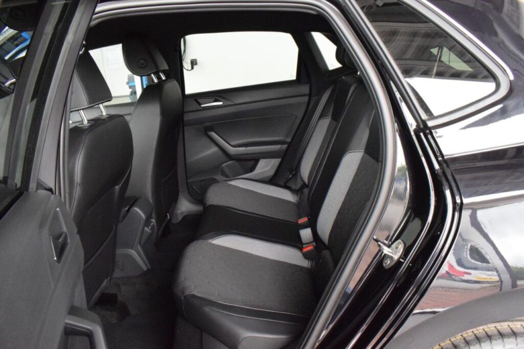 Volkswagen Polo Exposé-Bild 8