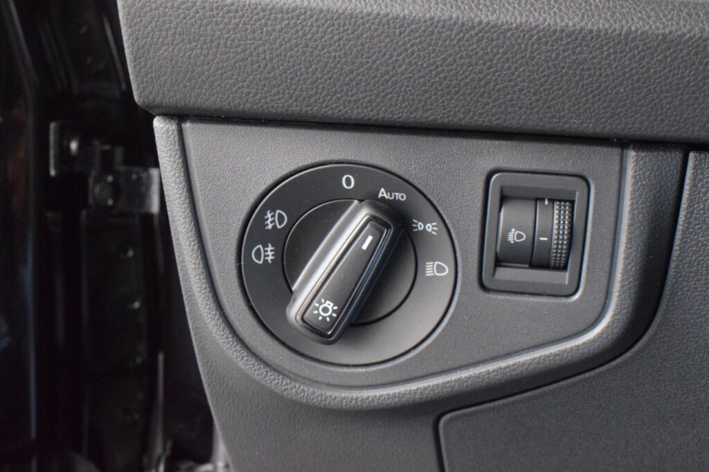 Volkswagen Polo Exposé-Bild 12