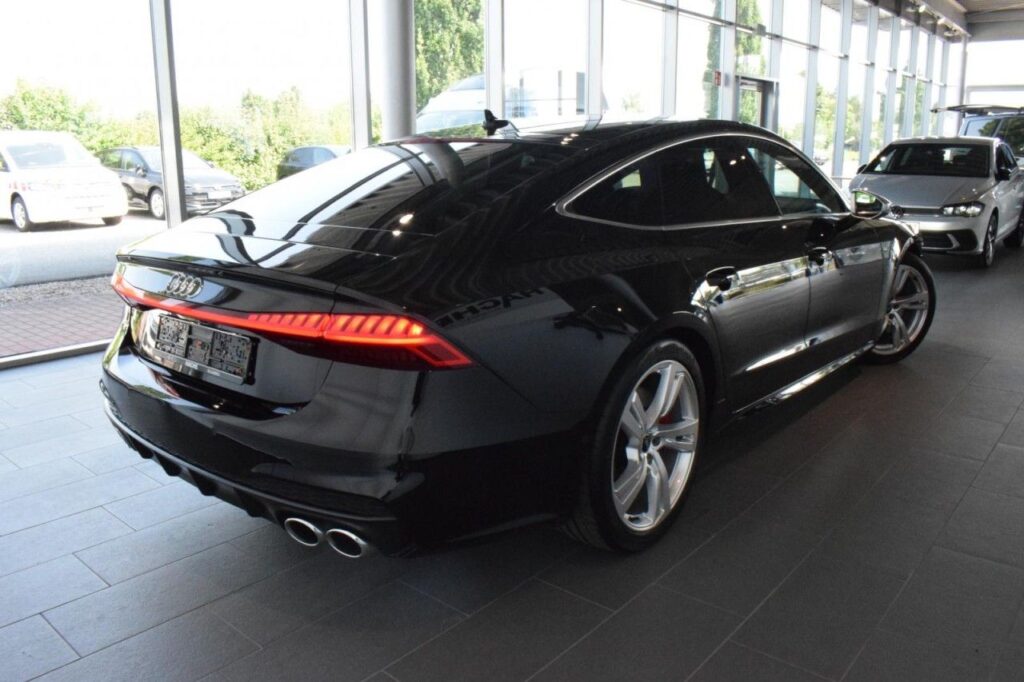 Audi S7 Exposé-Bild 3