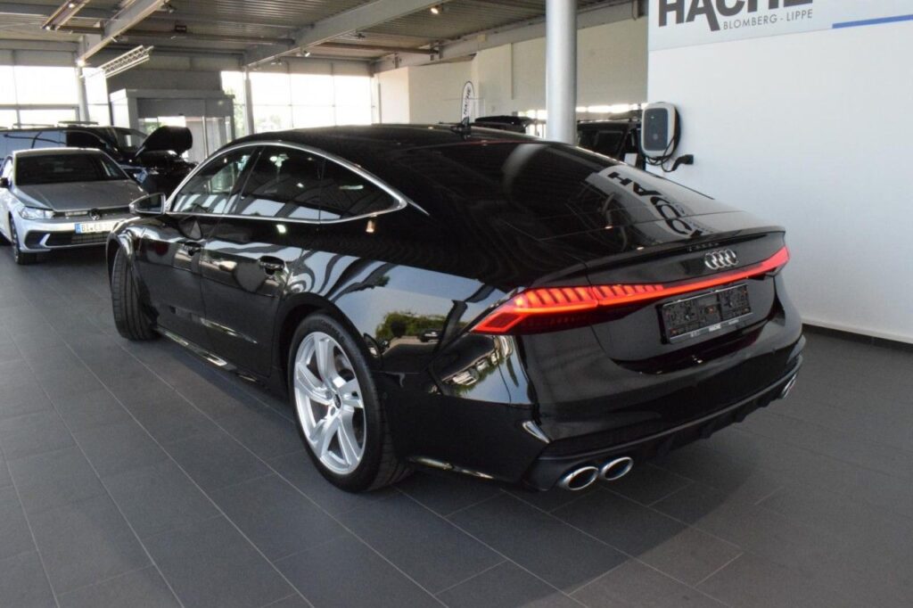 Audi S7 Exposé-Bild 4