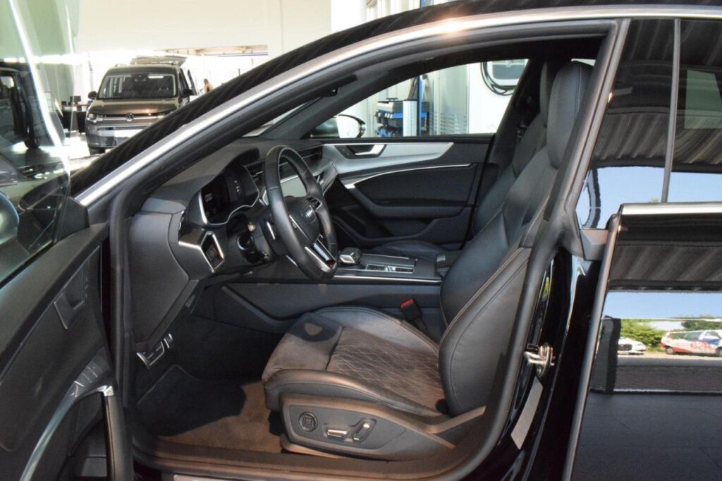 Audi S7 Exposé-Bild 8
