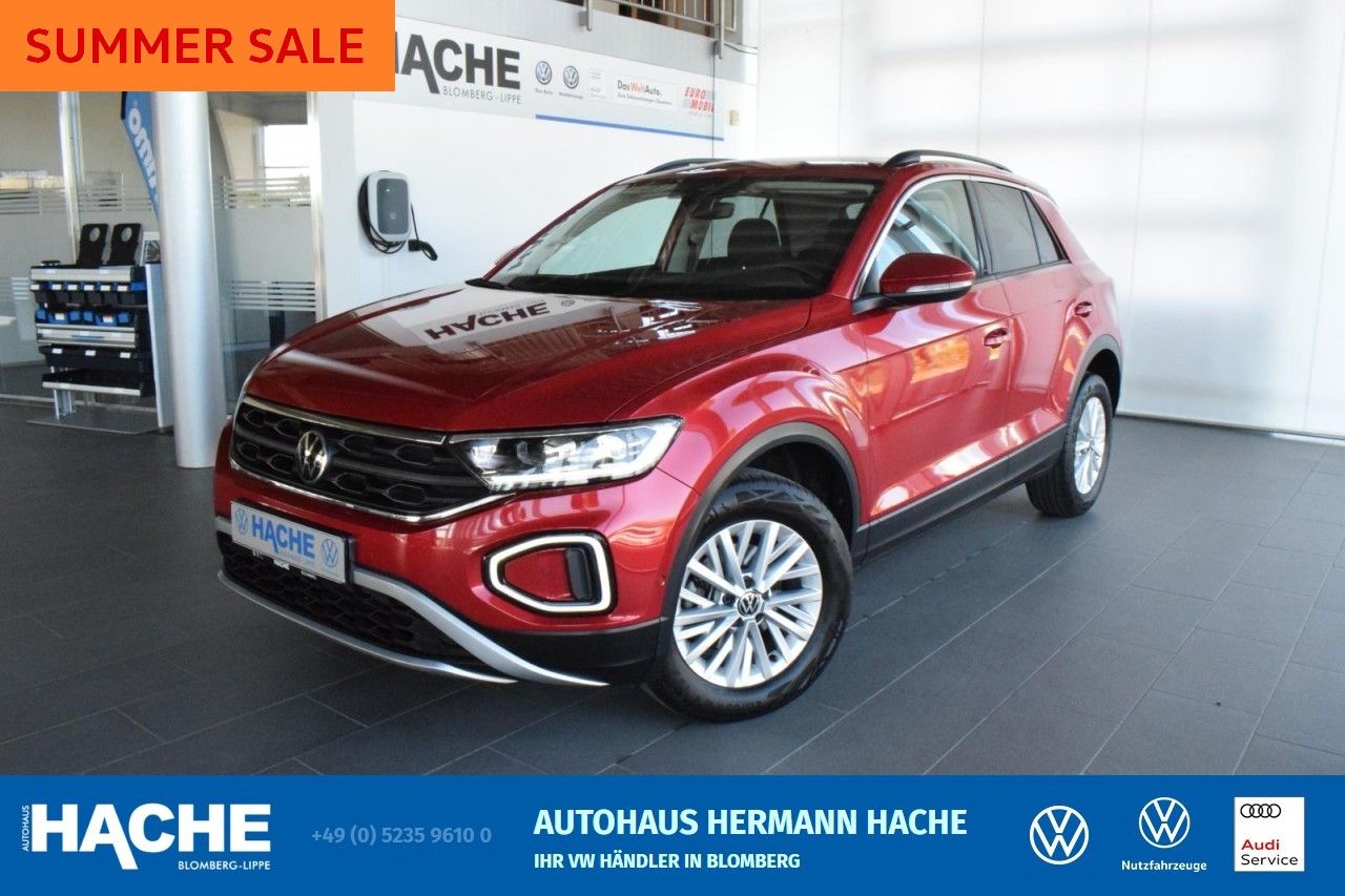Gebrauchtwagenfoto von dem Fahrzeug Volkswagen T-Roc Life 1.0 TSI AHK NAVI LED Klima Navi