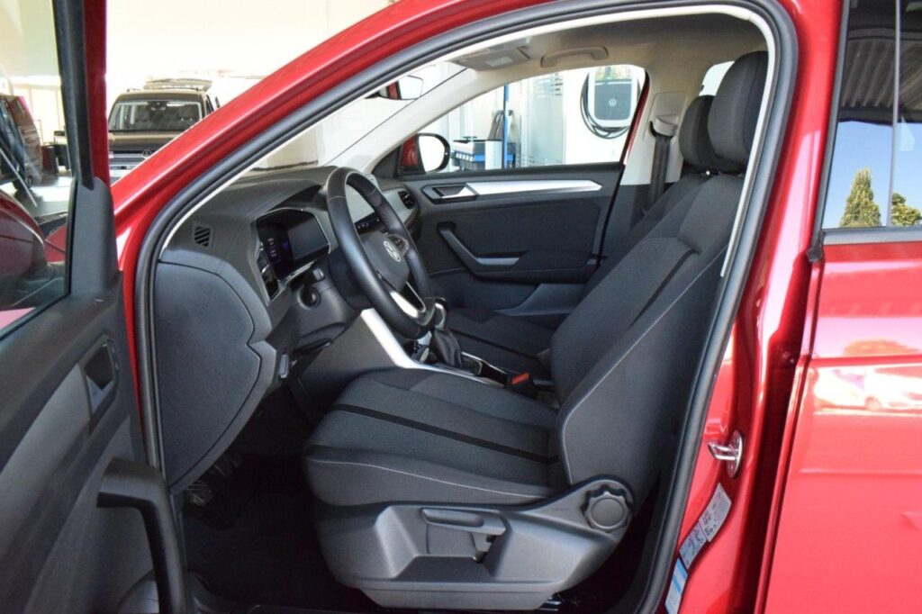 Volkswagen T-Roc Exposé-Bild 7
