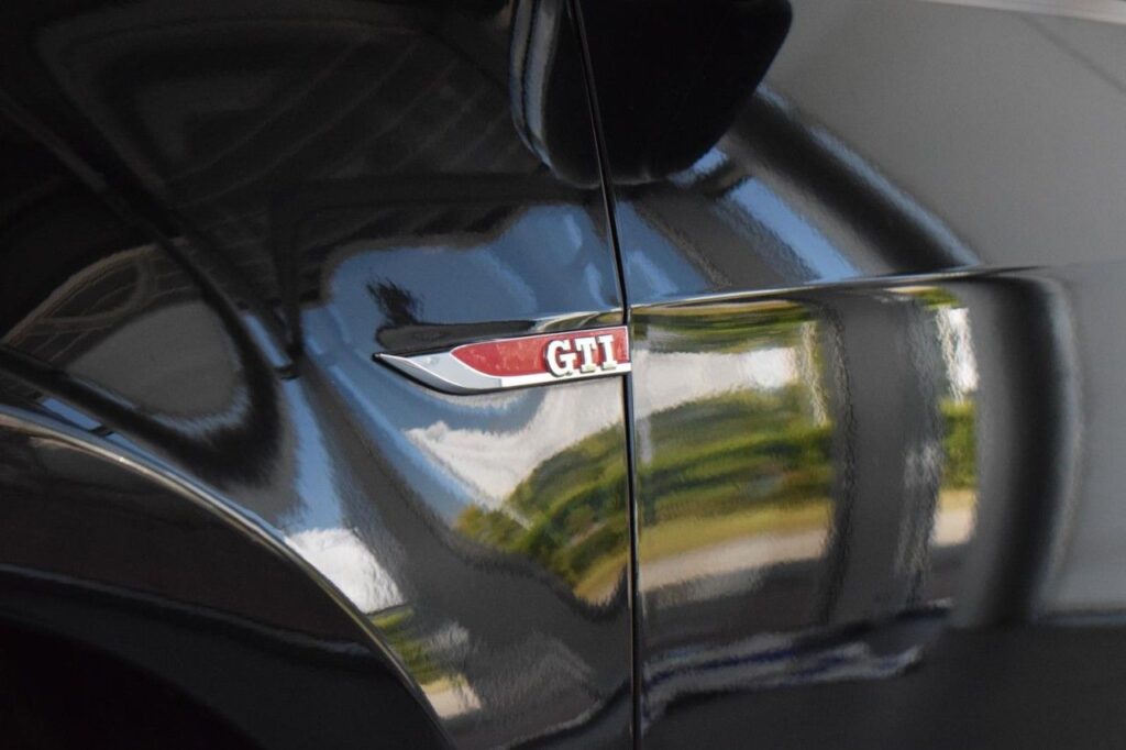 Volkswagen Golf Exposé-Bild 18