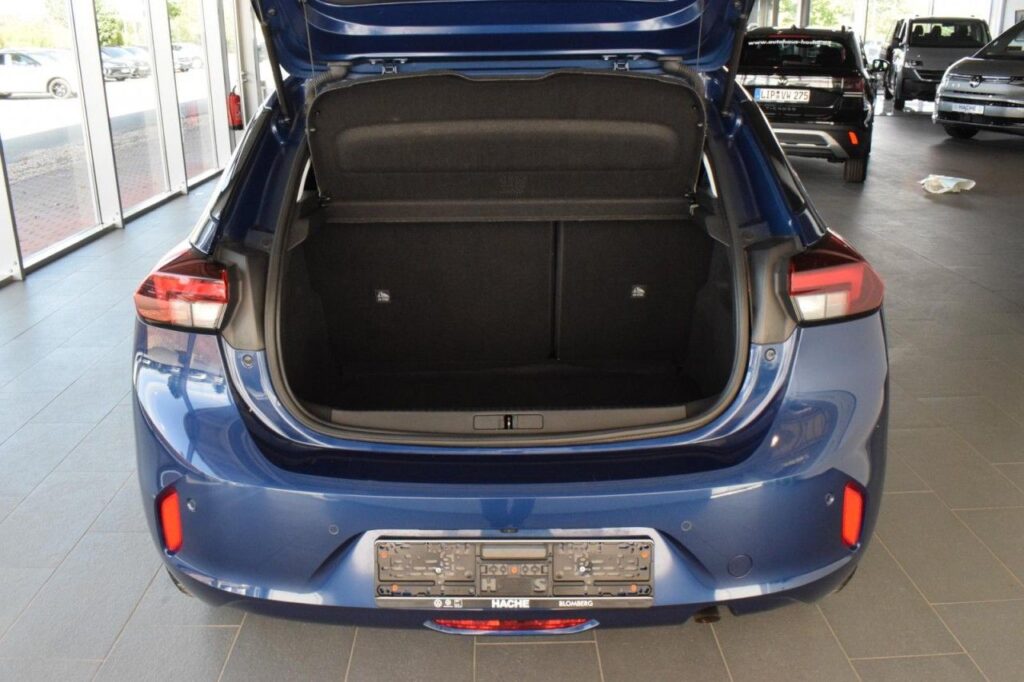 Opel Corsa Exposé-Bild 7