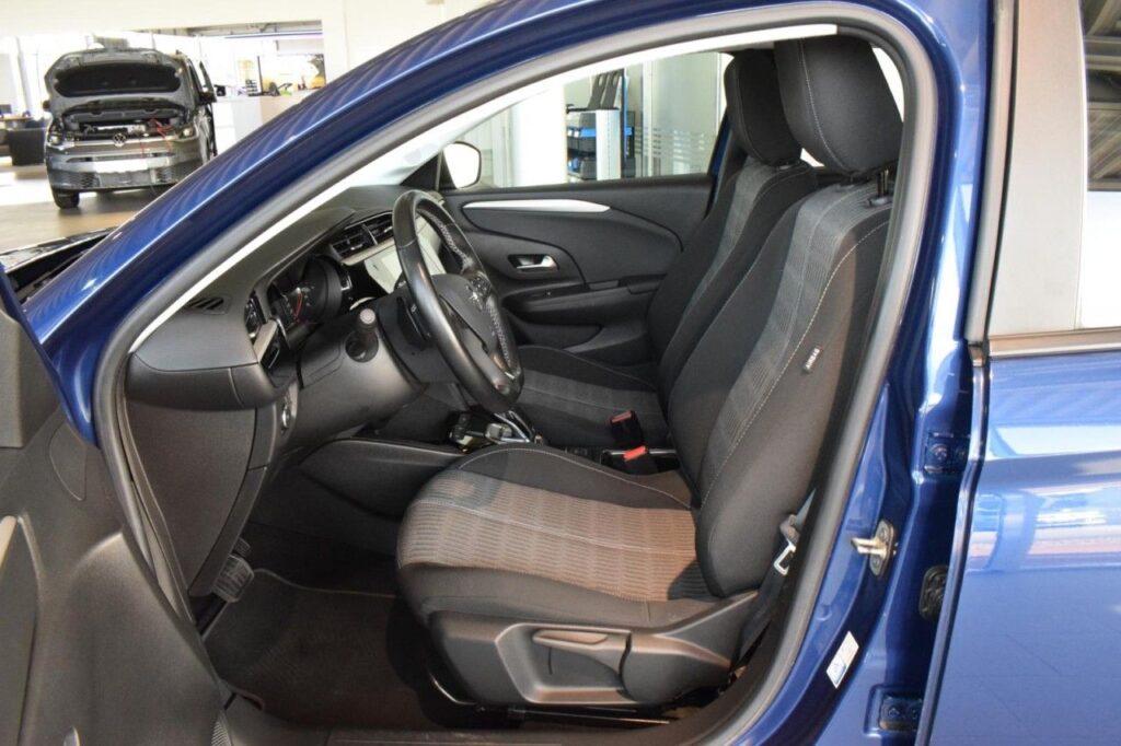Opel Corsa Exposé-Bild 9