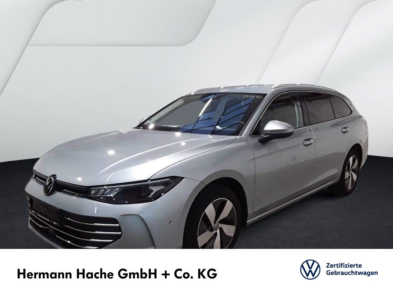 Gebrauchtwagenfoto von dem Fahrzeug Volkswagen Passat Business 1.5 eTSI DSG Klima Navi