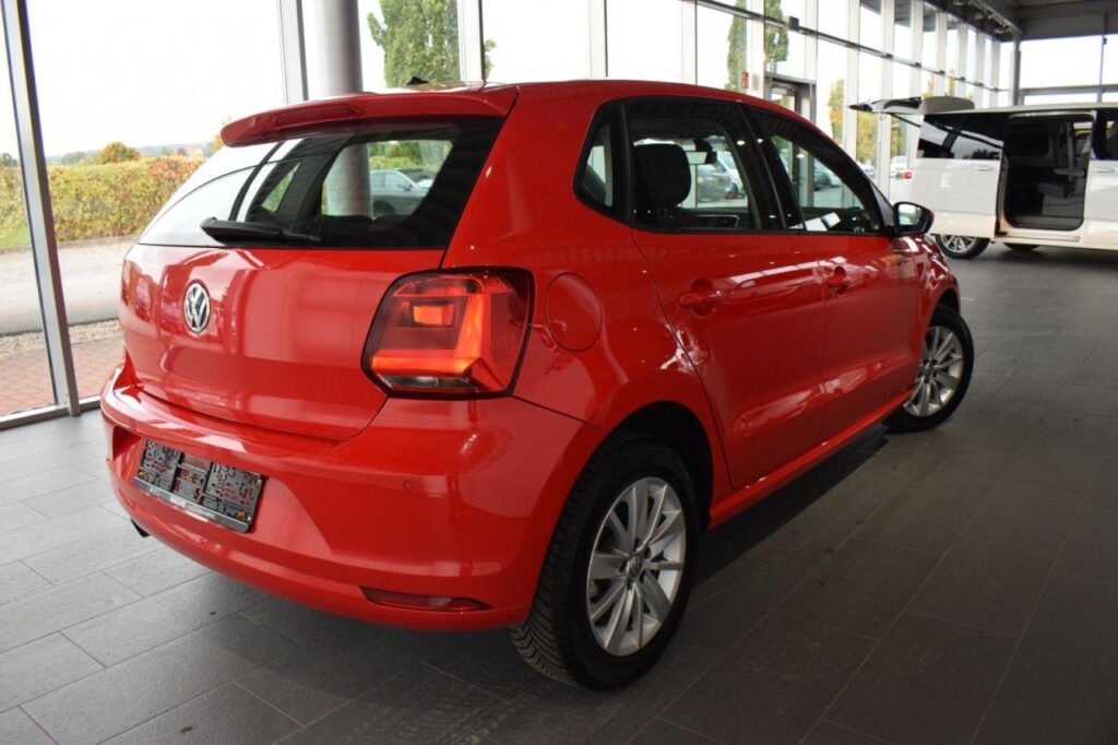 Volkswagen Polo Exposé-Bild 4