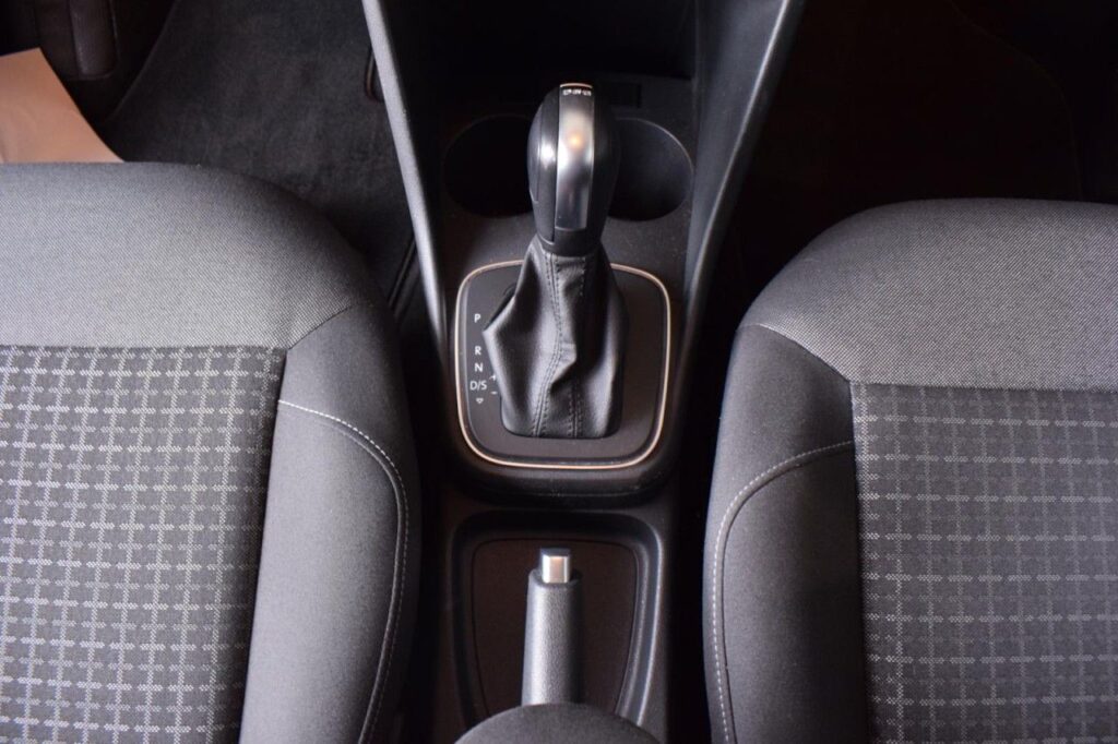 Volkswagen Polo Exposé-Bild 14