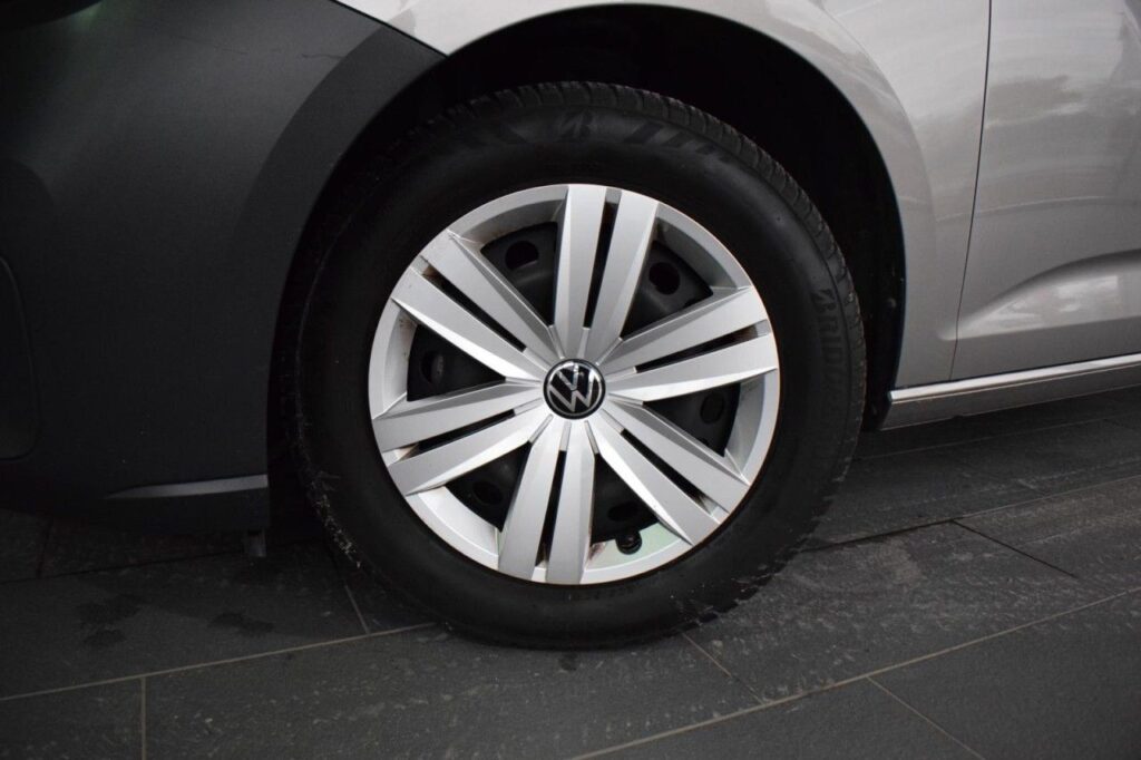 Volkswagen Caddy Exposé-Bild 16