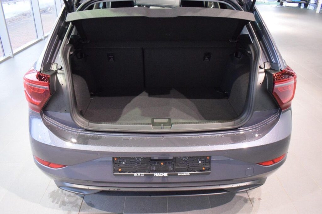 Volkswagen Polo Exposé-Bild 9