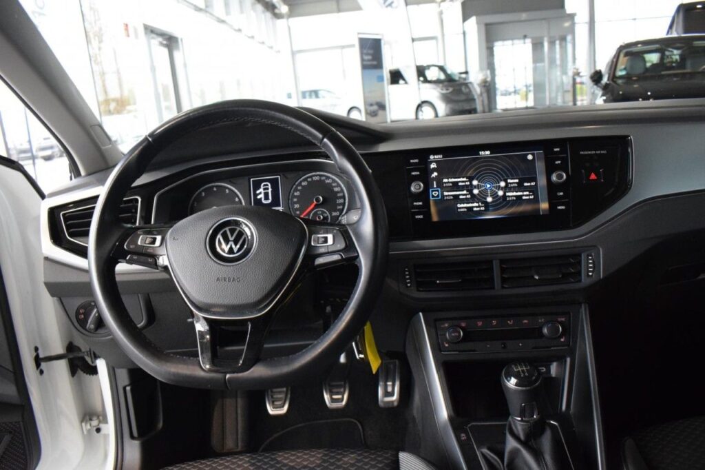 Volkswagen Polo Exposé-Bild 10