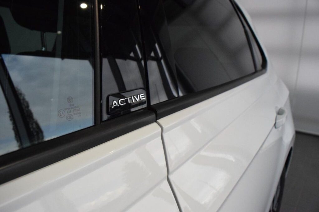 Volkswagen Polo Exposé-Bild 16