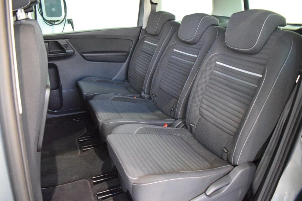 Volkswagen Sharan Exposé-Bild 8