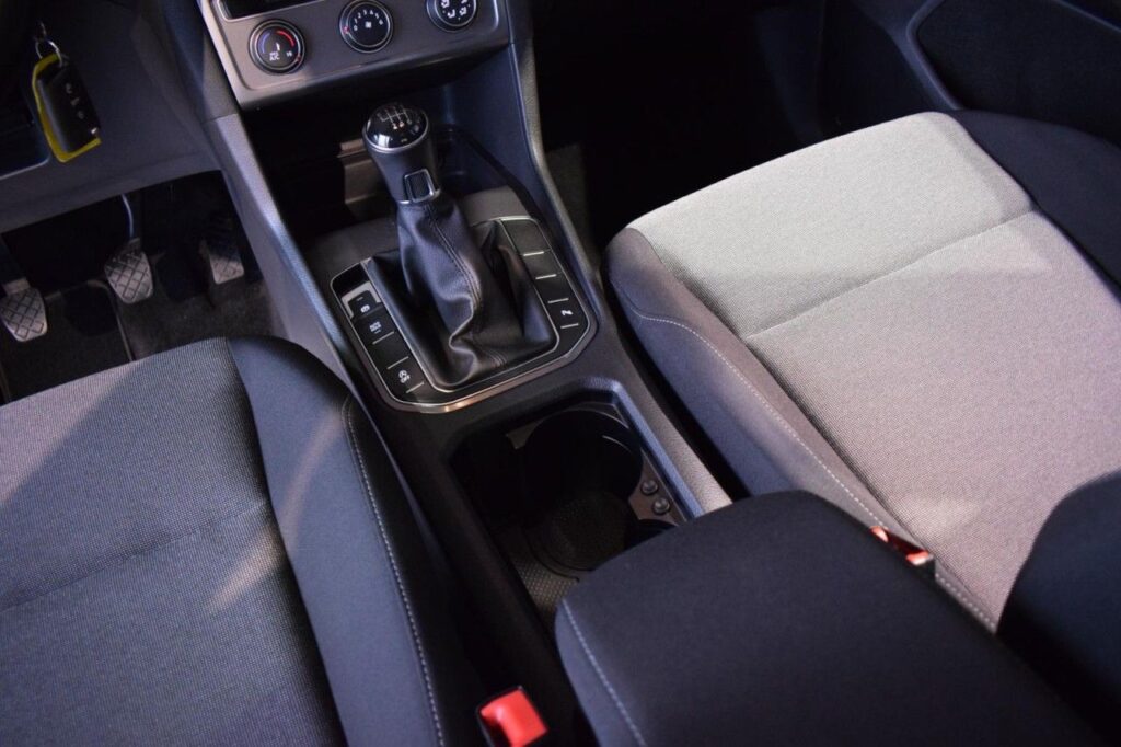 Volkswagen Golf Sportsvan Exposé-Bild 11