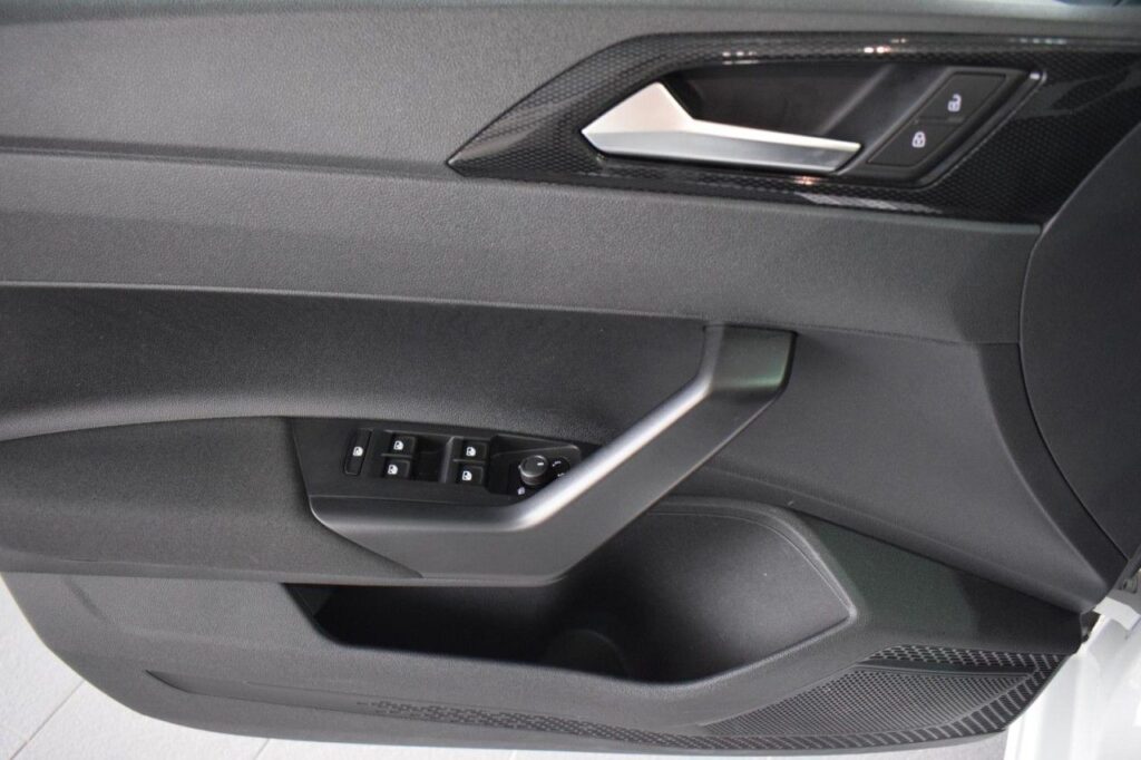 Volkswagen Polo Exposé-Bild 7