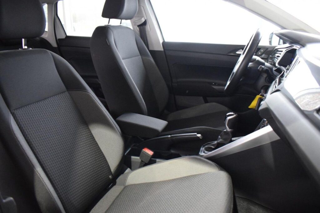 Volkswagen Polo Exposé-Bild 8