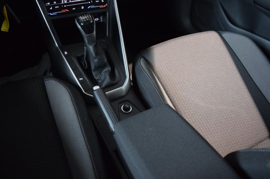 Volkswagen Polo Exposé-Bild 12