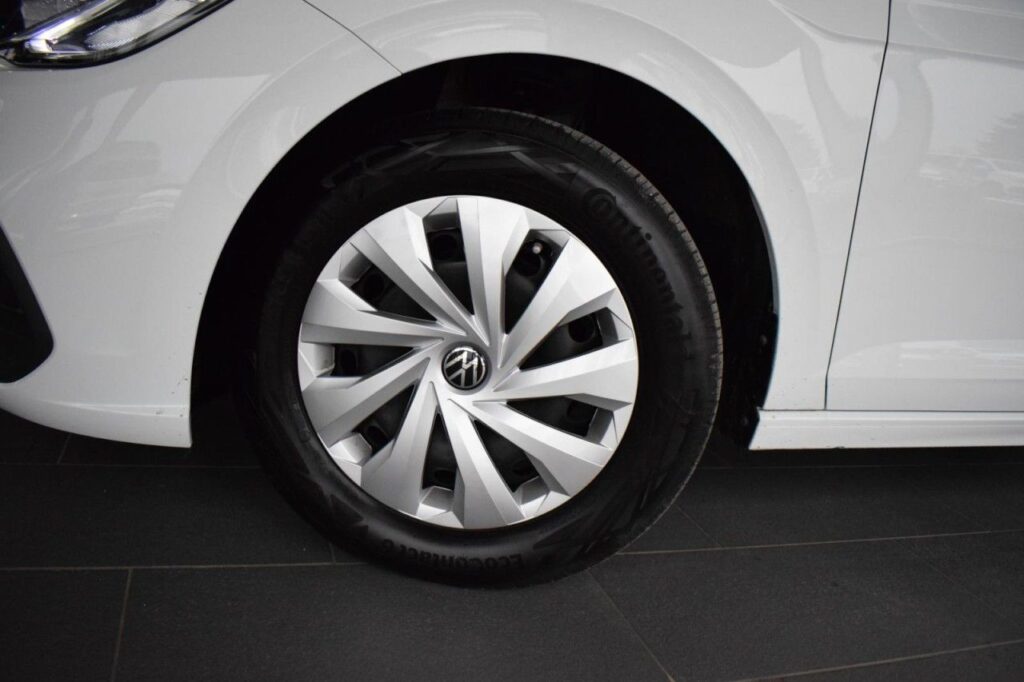 Volkswagen Polo Exposé-Bild 18