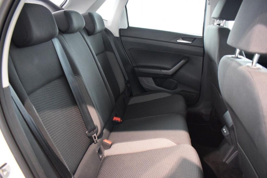 Volkswagen Polo Exposé-Bild 9