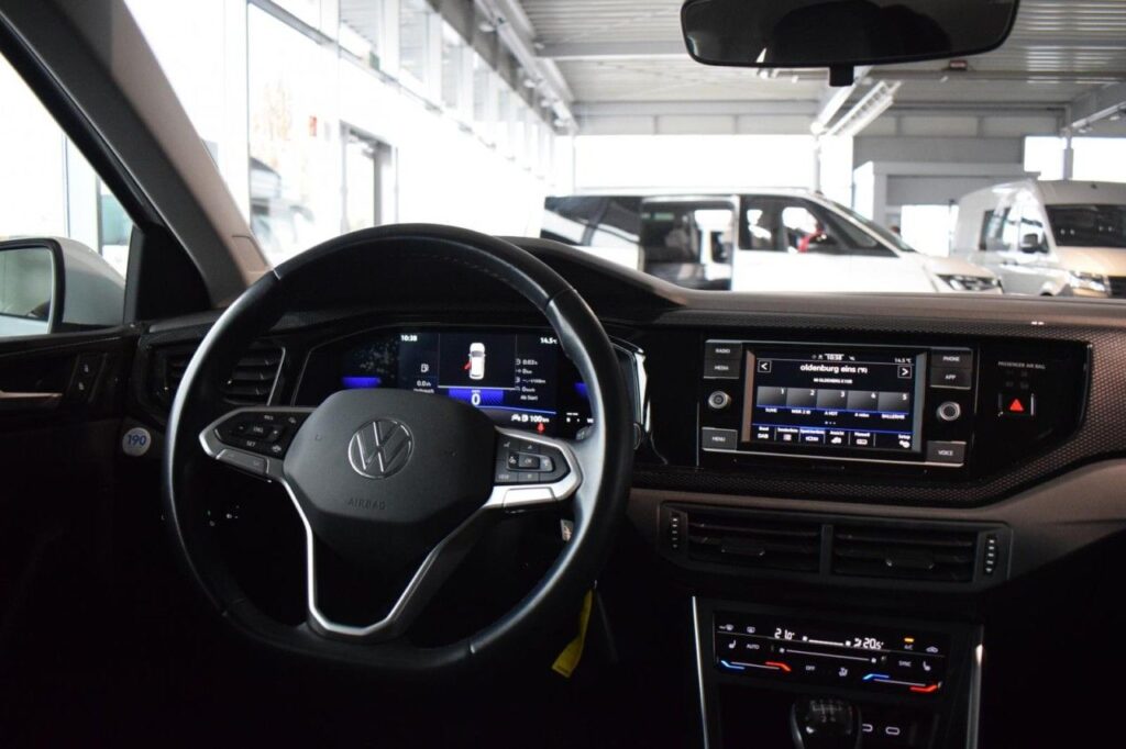 Volkswagen Polo Exposé-Bild 11