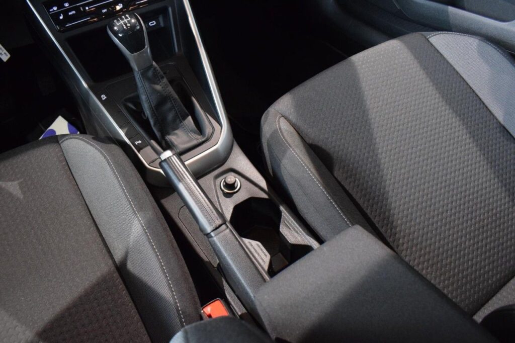 Volkswagen Polo Exposé-Bild 11