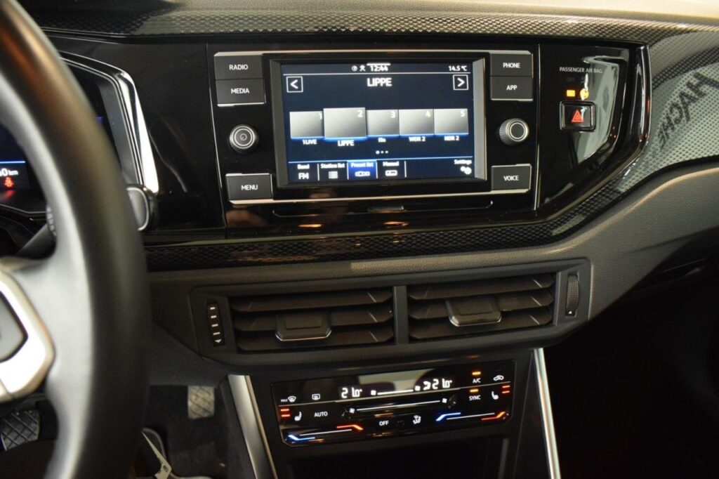 Volkswagen Polo Exposé-Bild 12