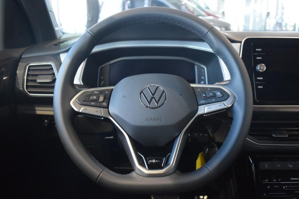 webc vehicle 69994 428789207 012.jpg