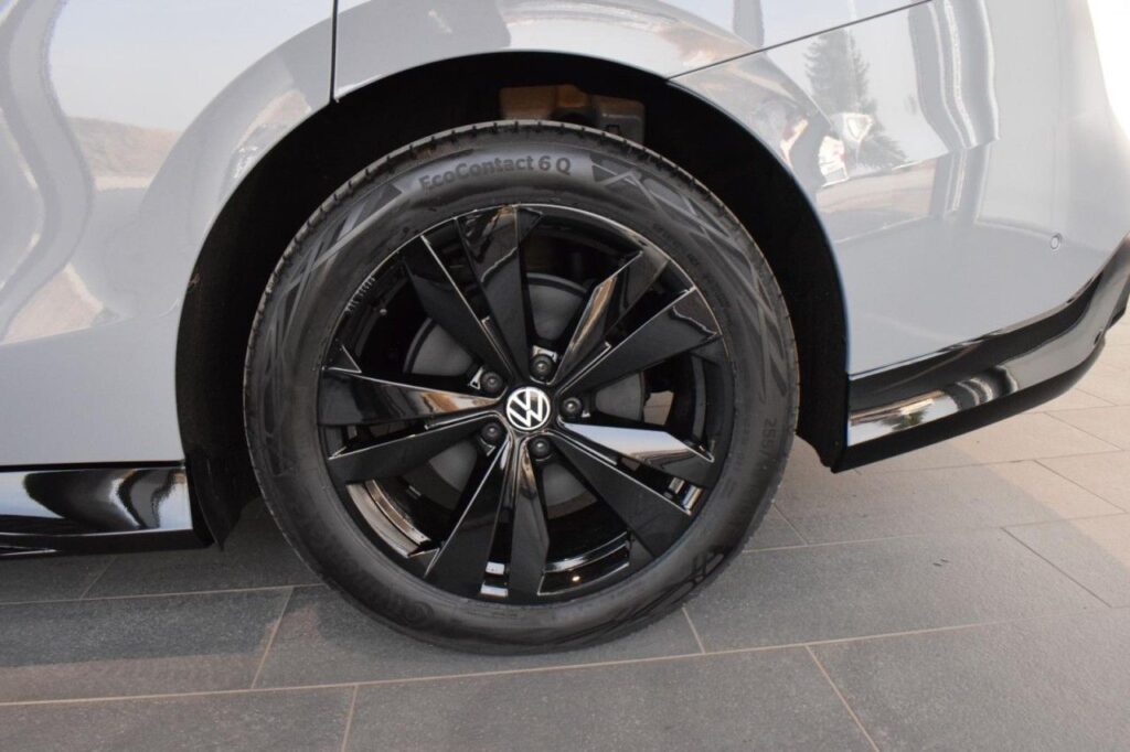 webc vehicle 69995 417775263 020.jpg