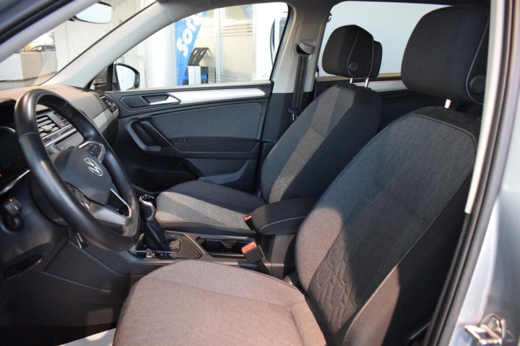 Volkswagen Tiguan Allspace Exposé-Bild 5