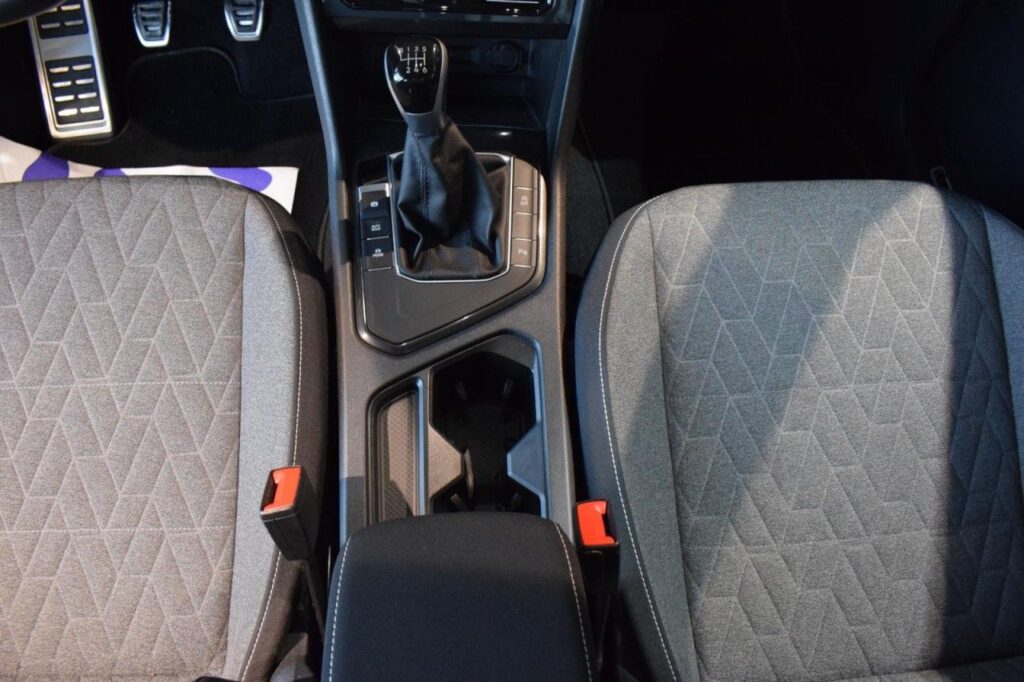 Volkswagen Tiguan Allspace Exposé-Bild 12