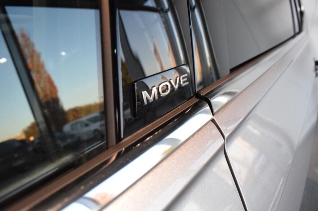 Volkswagen Tiguan Allspace Exposé-Bild 18