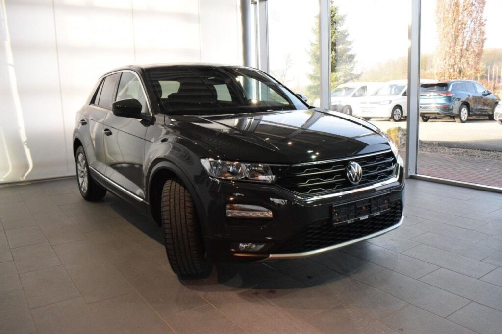 Volkswagen T-Roc Exposé-Bild 2
