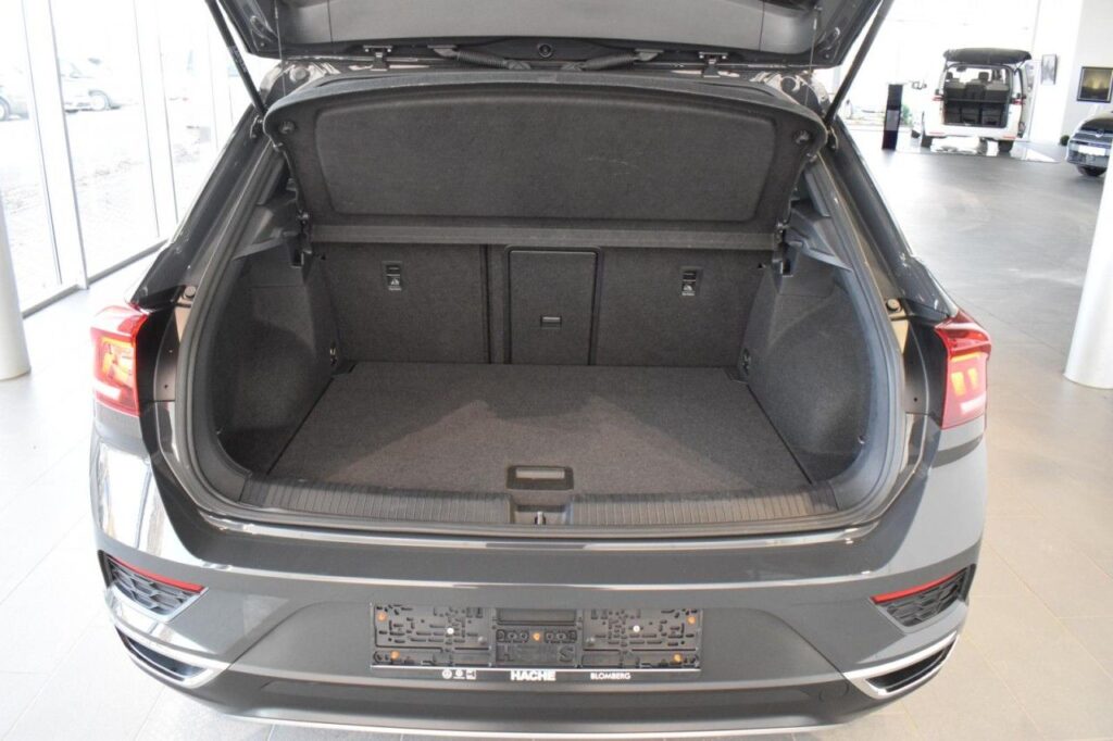 Volkswagen T-Roc Exposé-Bild 14
